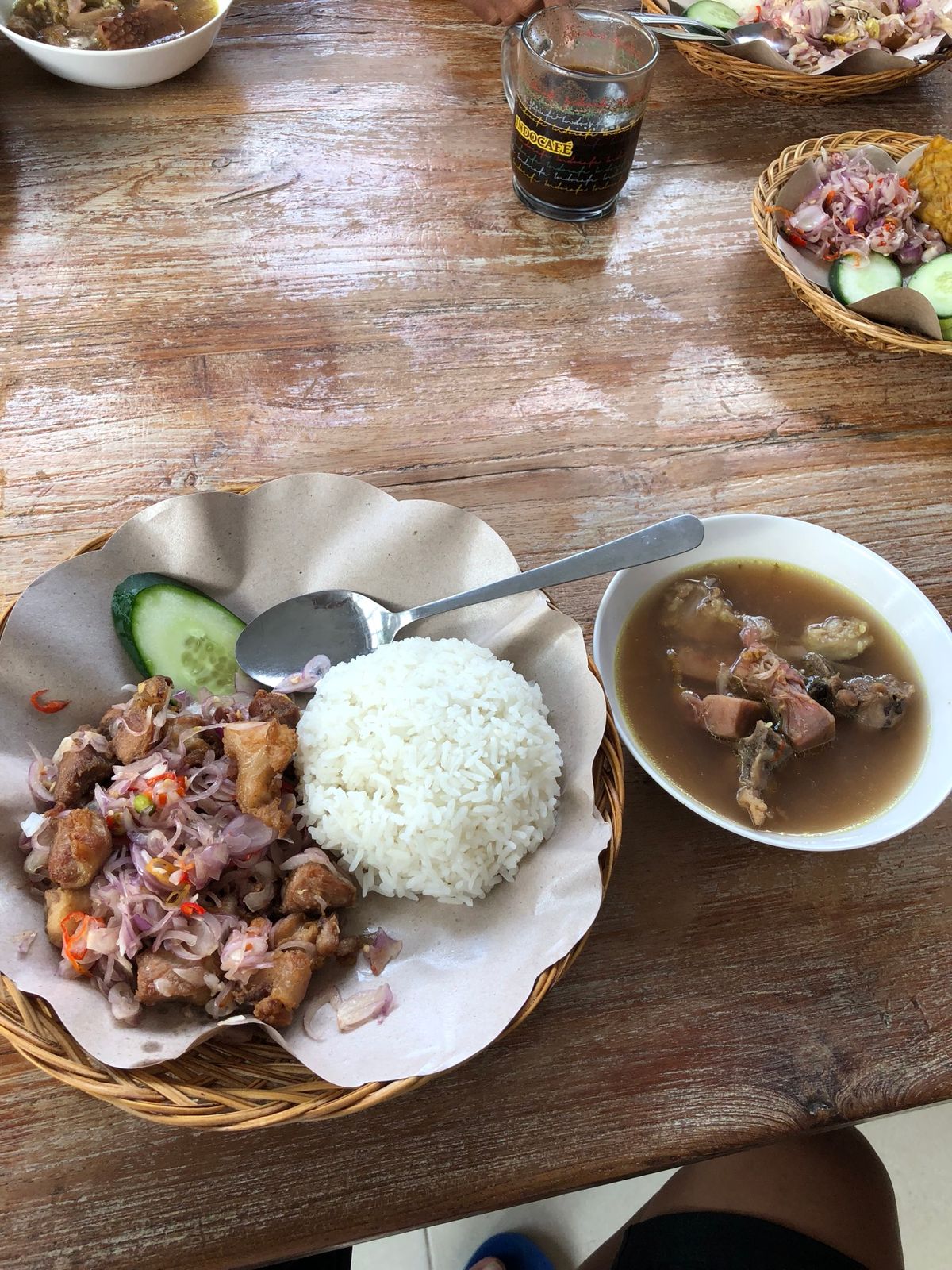 米と麺文化の国は好きです！
バリ島のお酒もありますが、買う場所は選んだ方が...