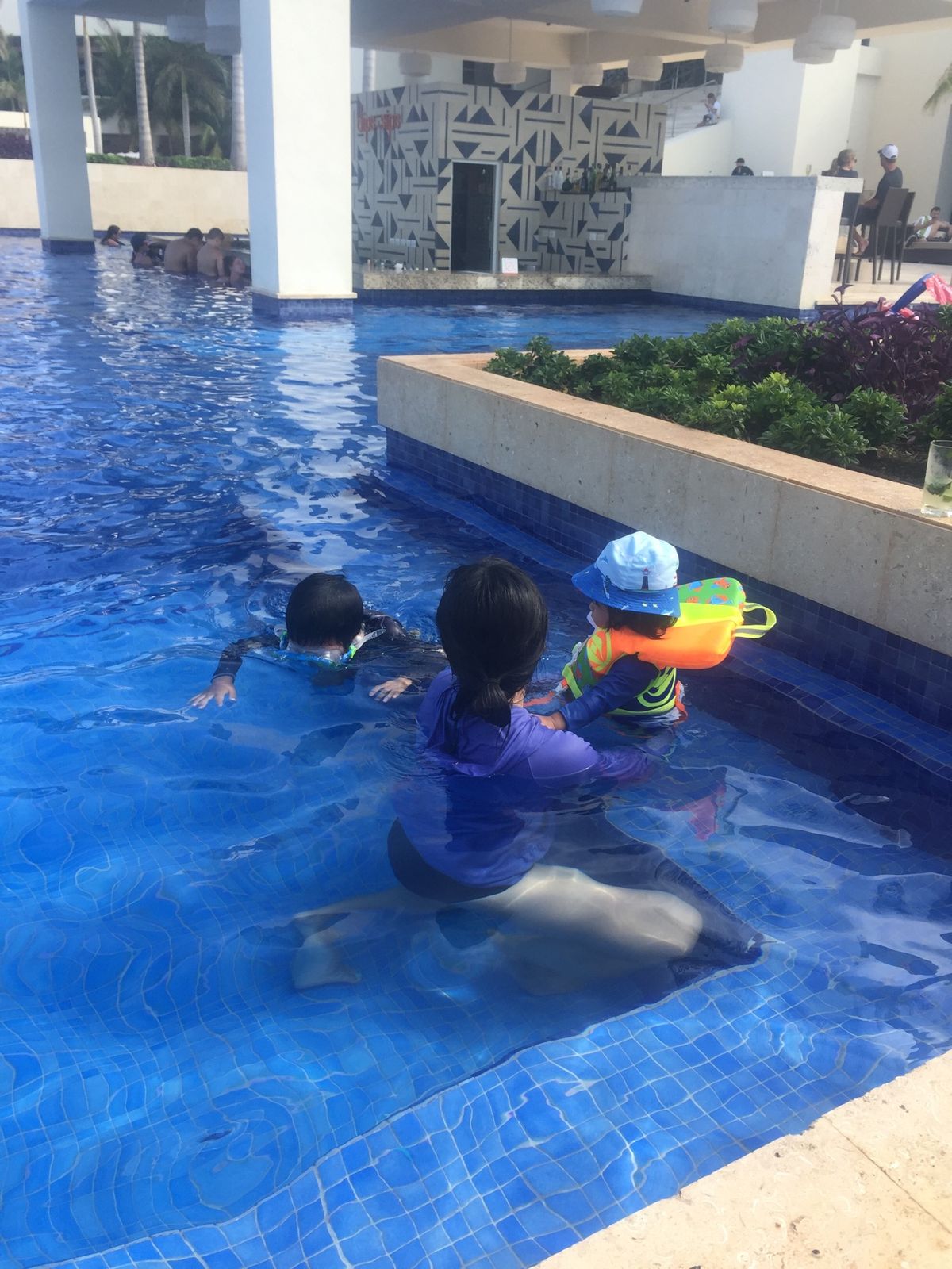 オールインクルーシブ、替玉100円くらい好きな言葉になりました。