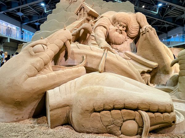 日本・鳥取県「Tottori」の写真：砂の美術館