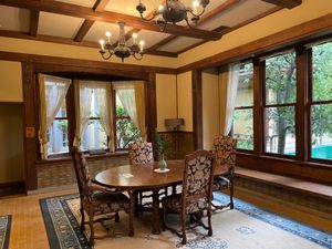 建物は和洋折衷の建築。思っていたよりも広くてびっくりしました。