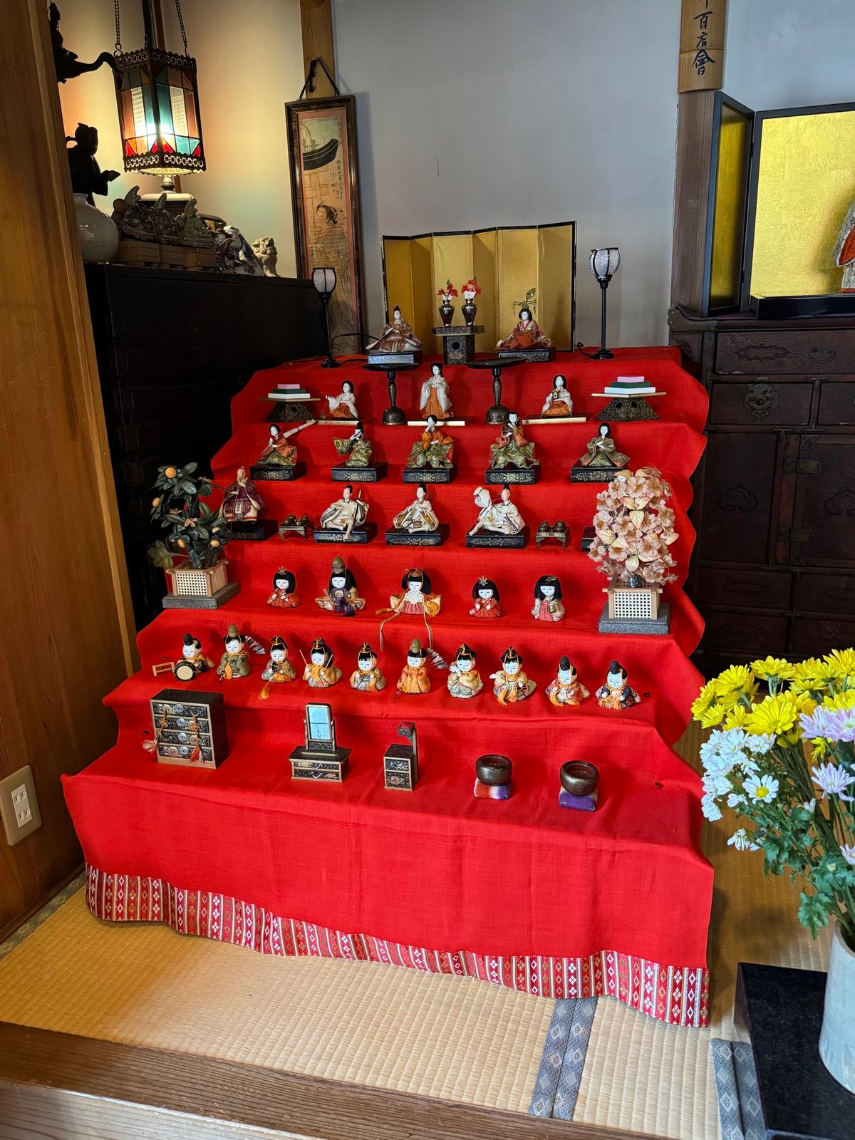 佐賀県　唐津市
和菓子店の「大原松露饅頭唐津本店」
●外観
●店内
●お菓...