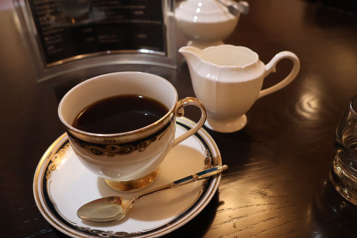 青柳家の中のカフェで一休み。