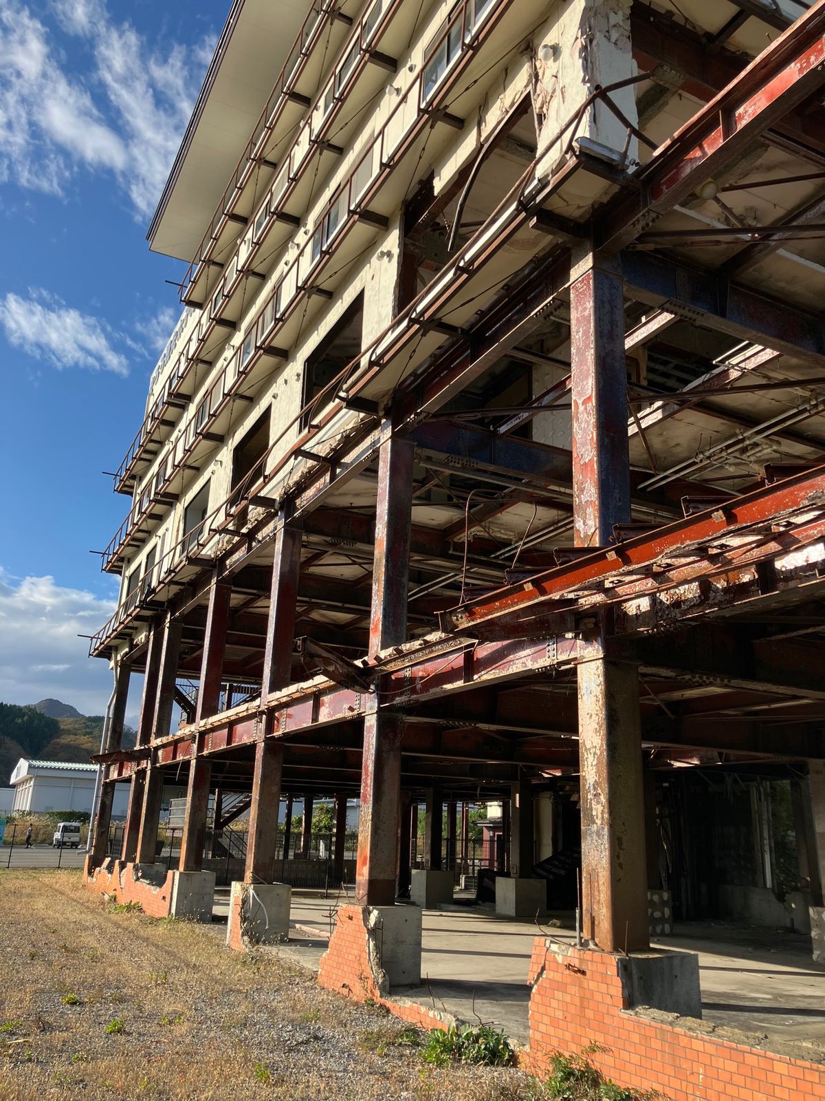 【撮影場所】
岩手県 宮古市 津波遺構田老観光ホテル

【住所】 
岩手県...