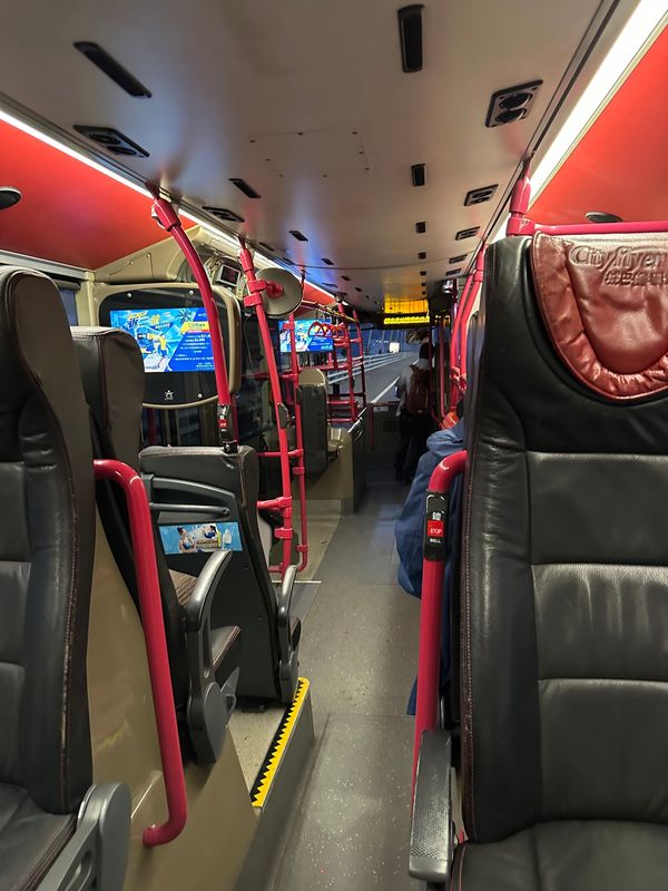 香港・尖沙咀「NRT ✈︎ HKG ✈︎ NRT」の写真：翌早朝に成田へ向けて出発しました。
