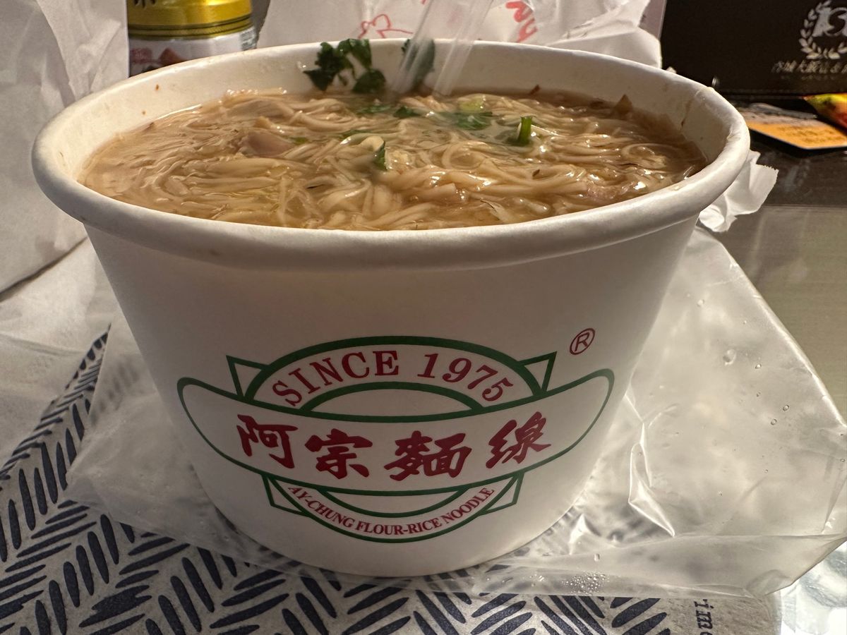 4/30台北散歩
撞記 水果 果汁 雪花冰、鼎泰豐 復興店、阿宗麵線、東北...