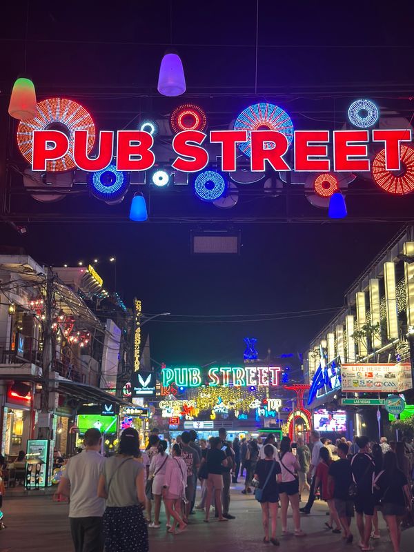 カンボジア・シェムリアップ「カンボジア　2025.11」の写真