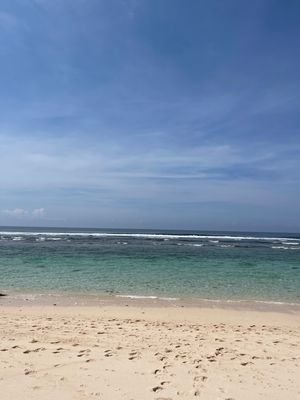 Uma beach houseまでは無料のシャトルバス
初め