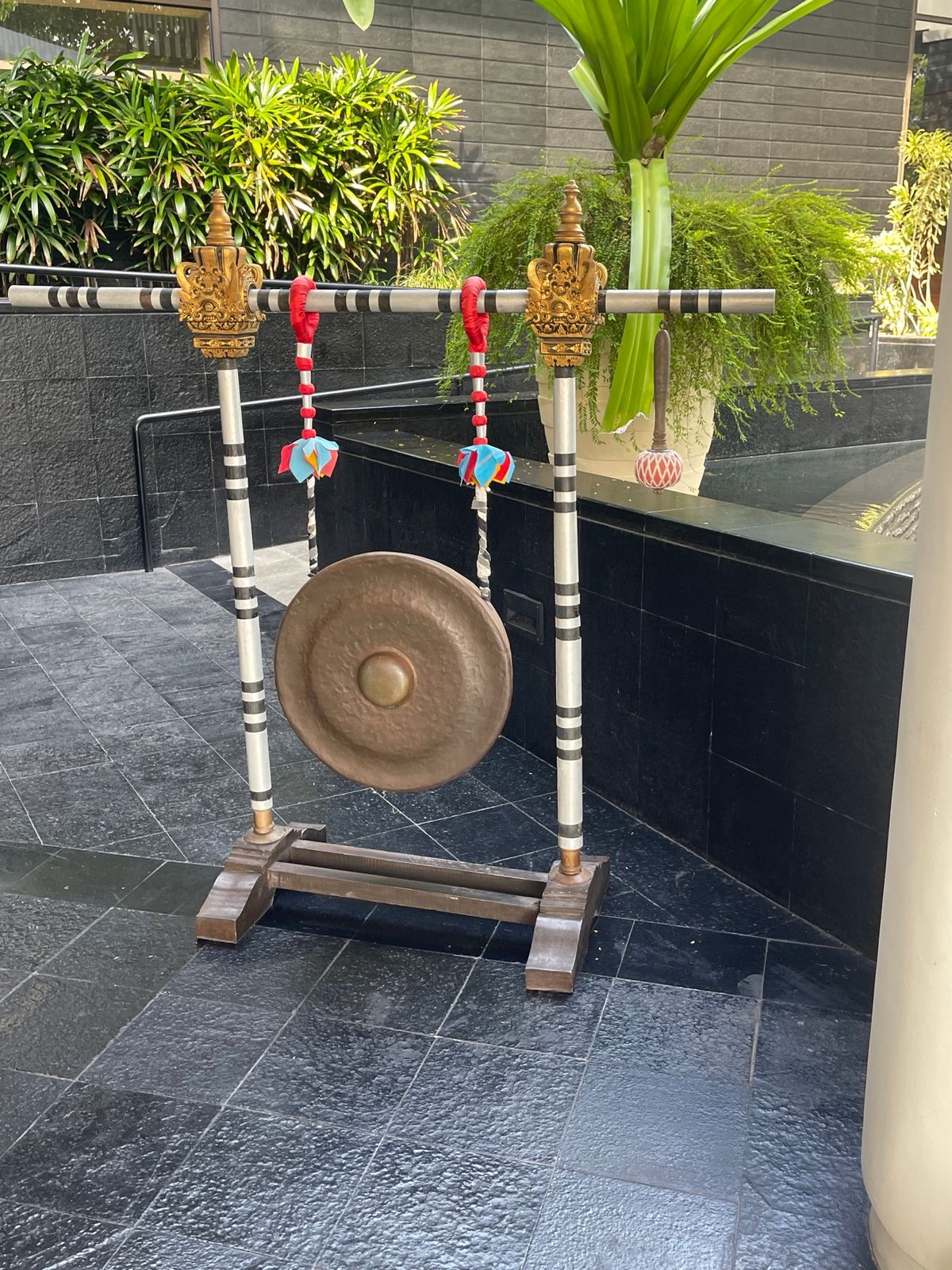 5泊したUMANA BALI
ロビーは開放的でウェルカムドリンクも美味
素...