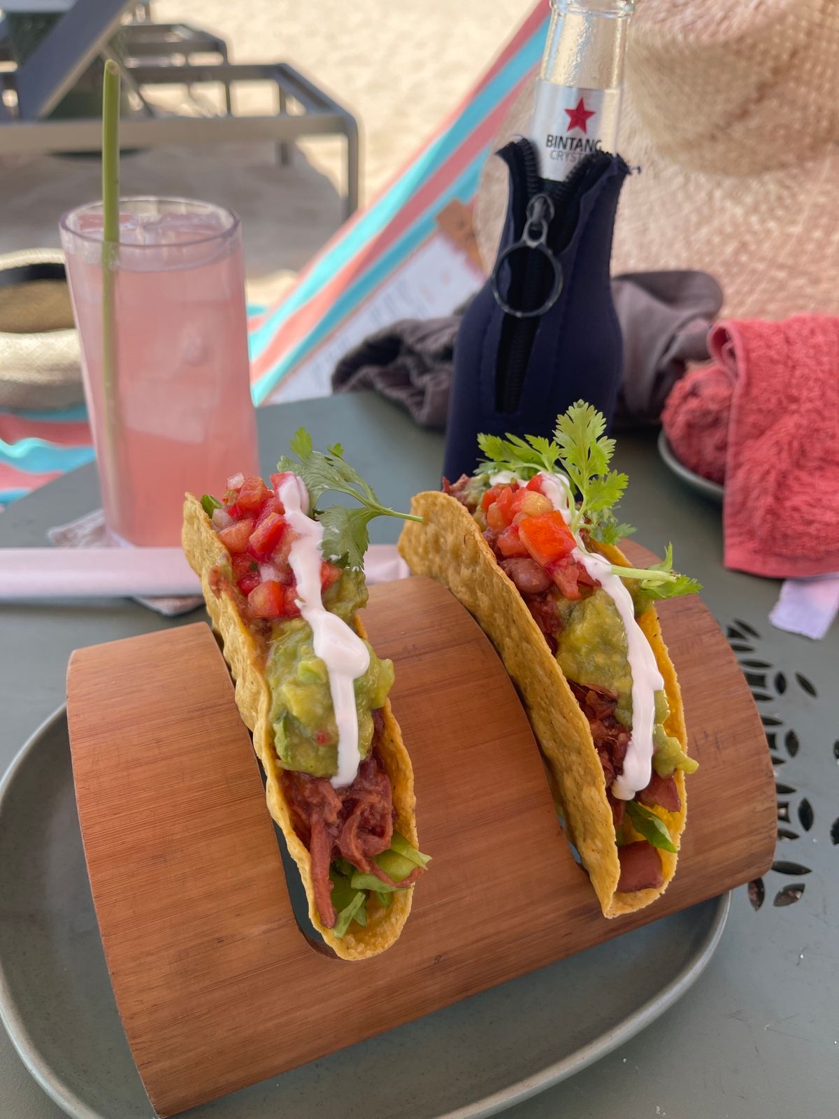 Uma beach houseまでは無料のシャトルバス
初めてのインド洋を堪能