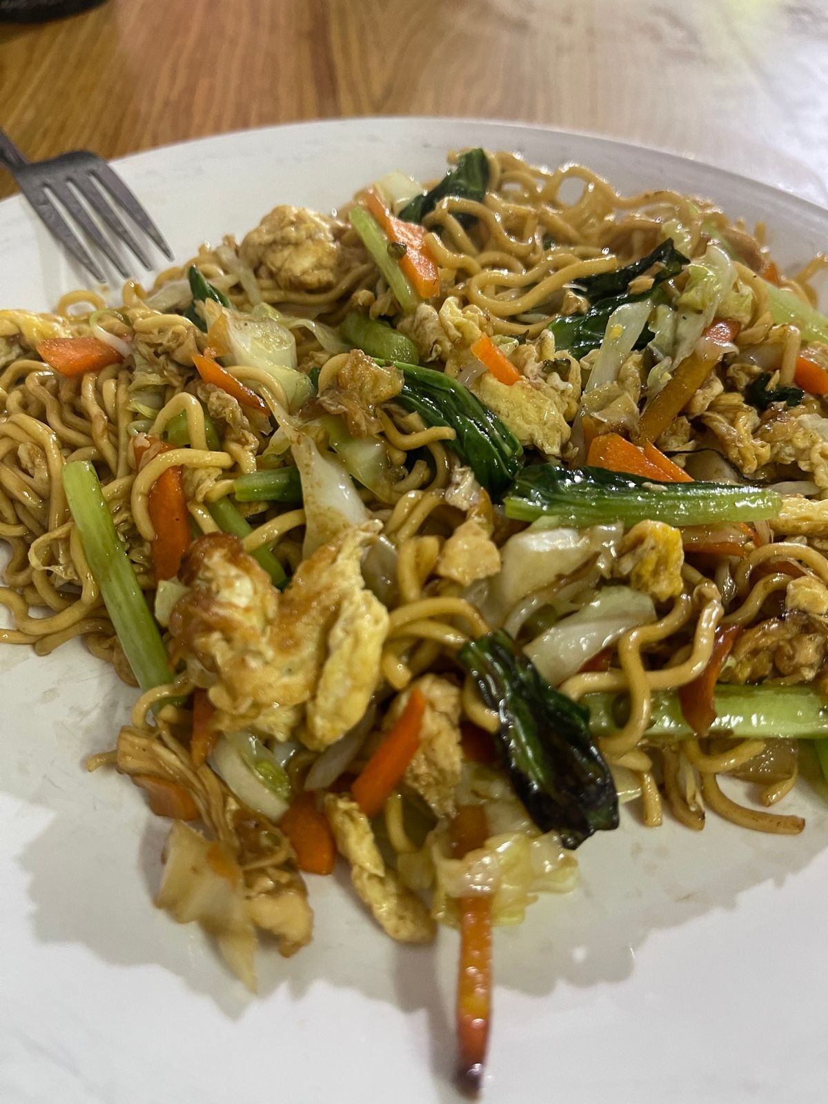 夕食は近くのワルン
何食べても美味い😋
