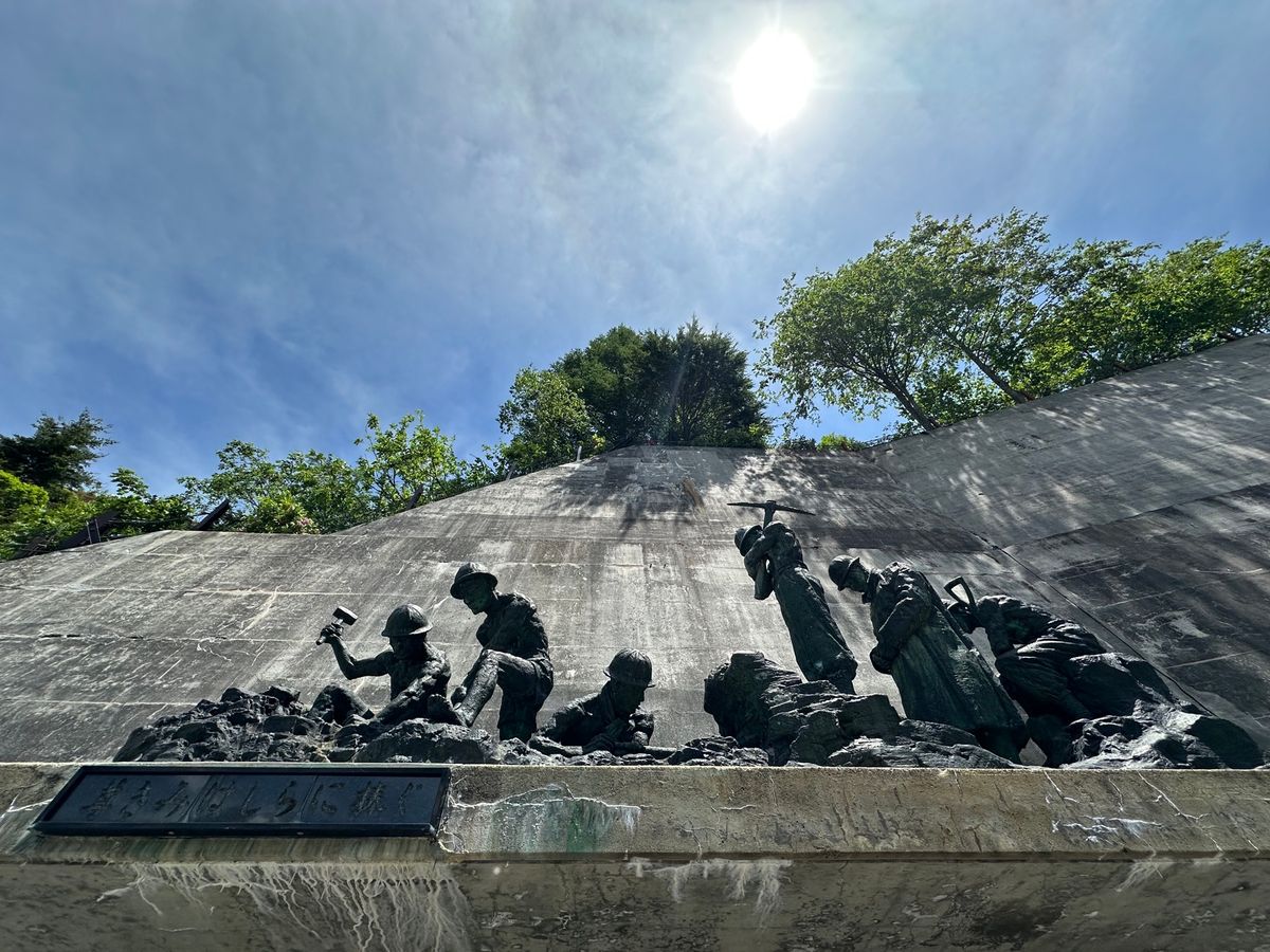 黒部ダム　長野県側から　放水の数日前　放水見たかった😗