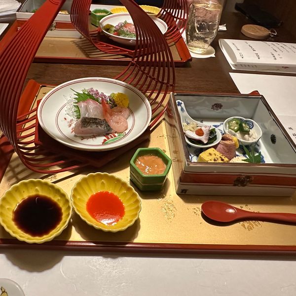 日本・長野県「黒部ダム・金沢」の写真：界　加賀
雨降ってしまったため籠りステイ...