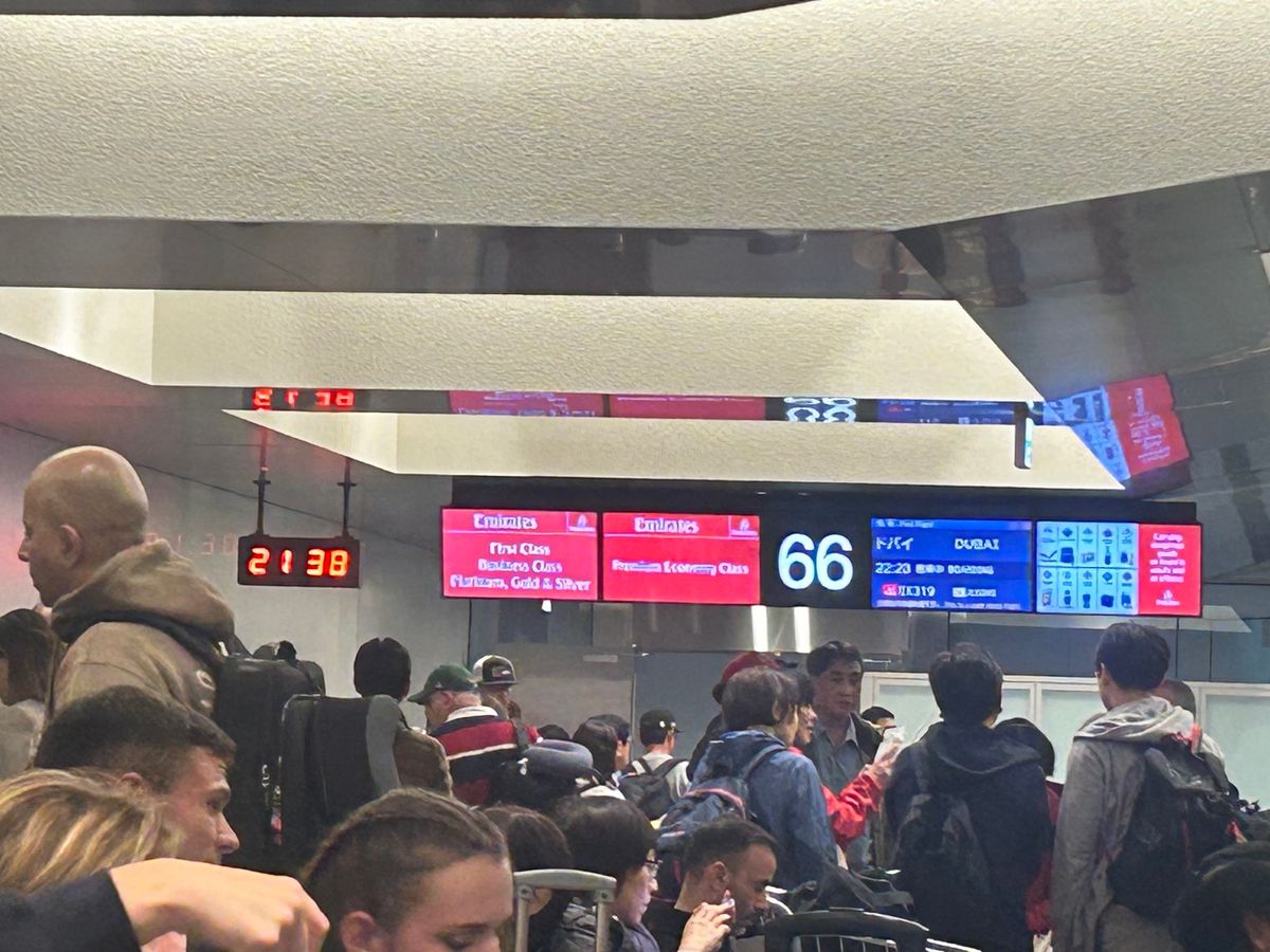 今回はエミレーツ航空でドバイでトランジットしてプラハへ。
今年、中東系の二...