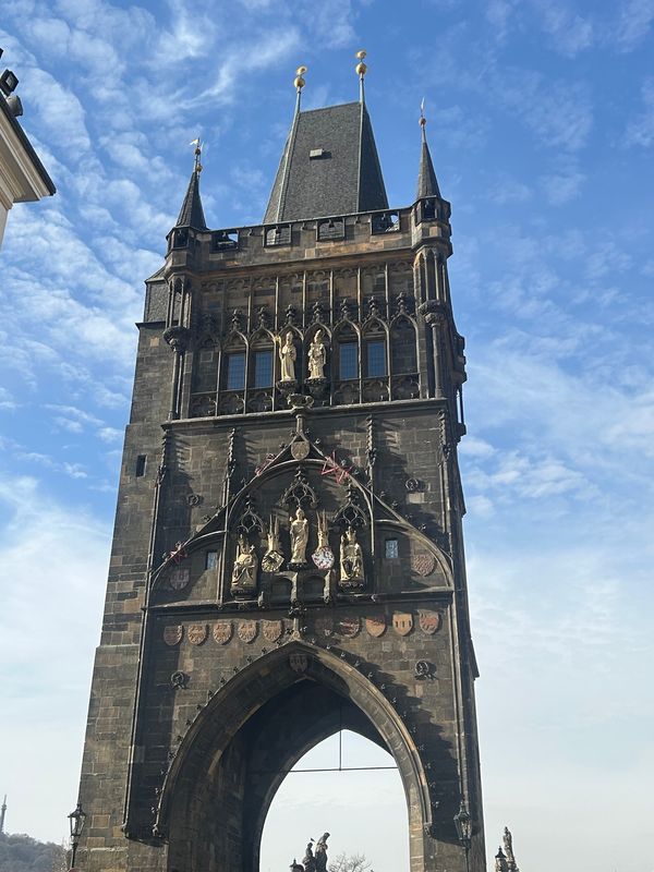 チェコ共和国・プラハ「美しい建築とミュシャを堪能するプラハ」の写真：ボヘミアンガーネット博物館にも行ったんで...