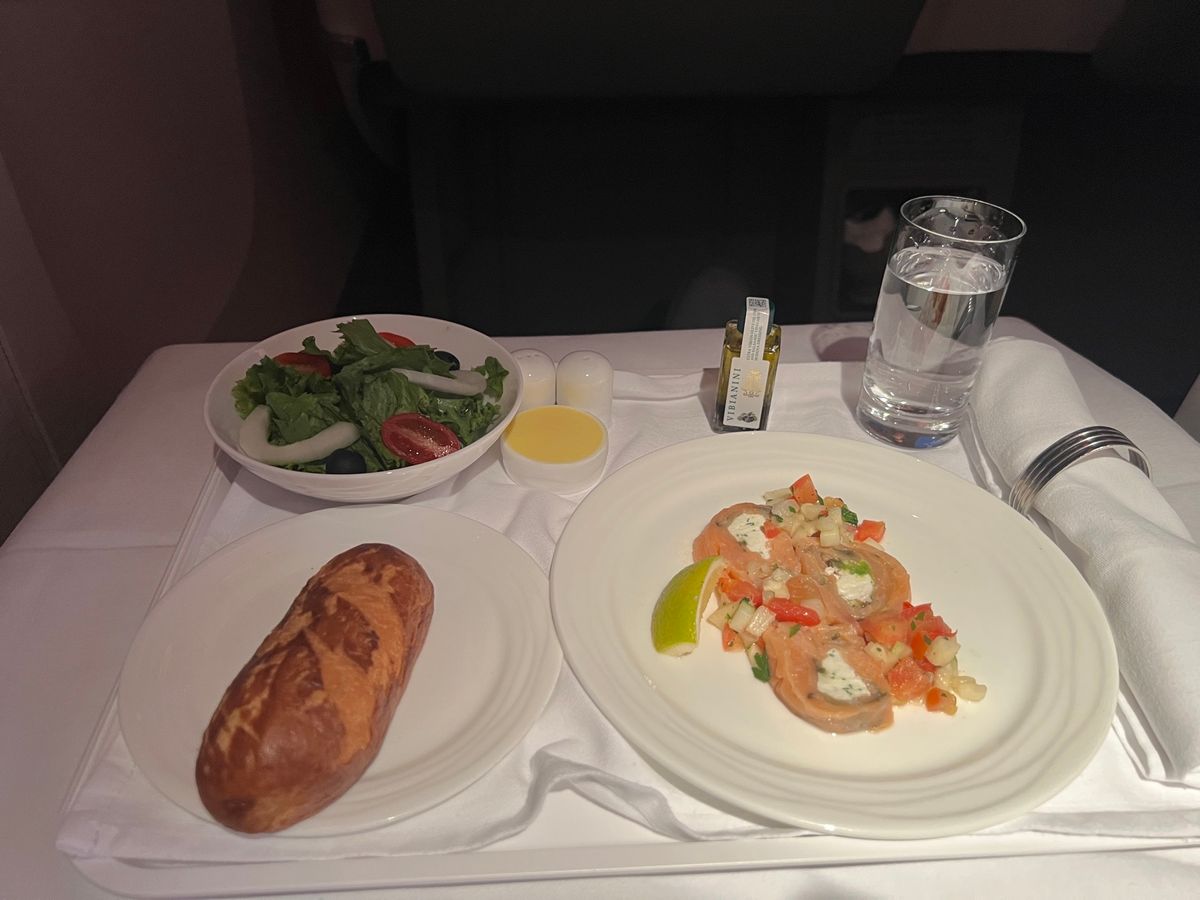 アビジャン→ドバイ 
アクラにストップして機内待機