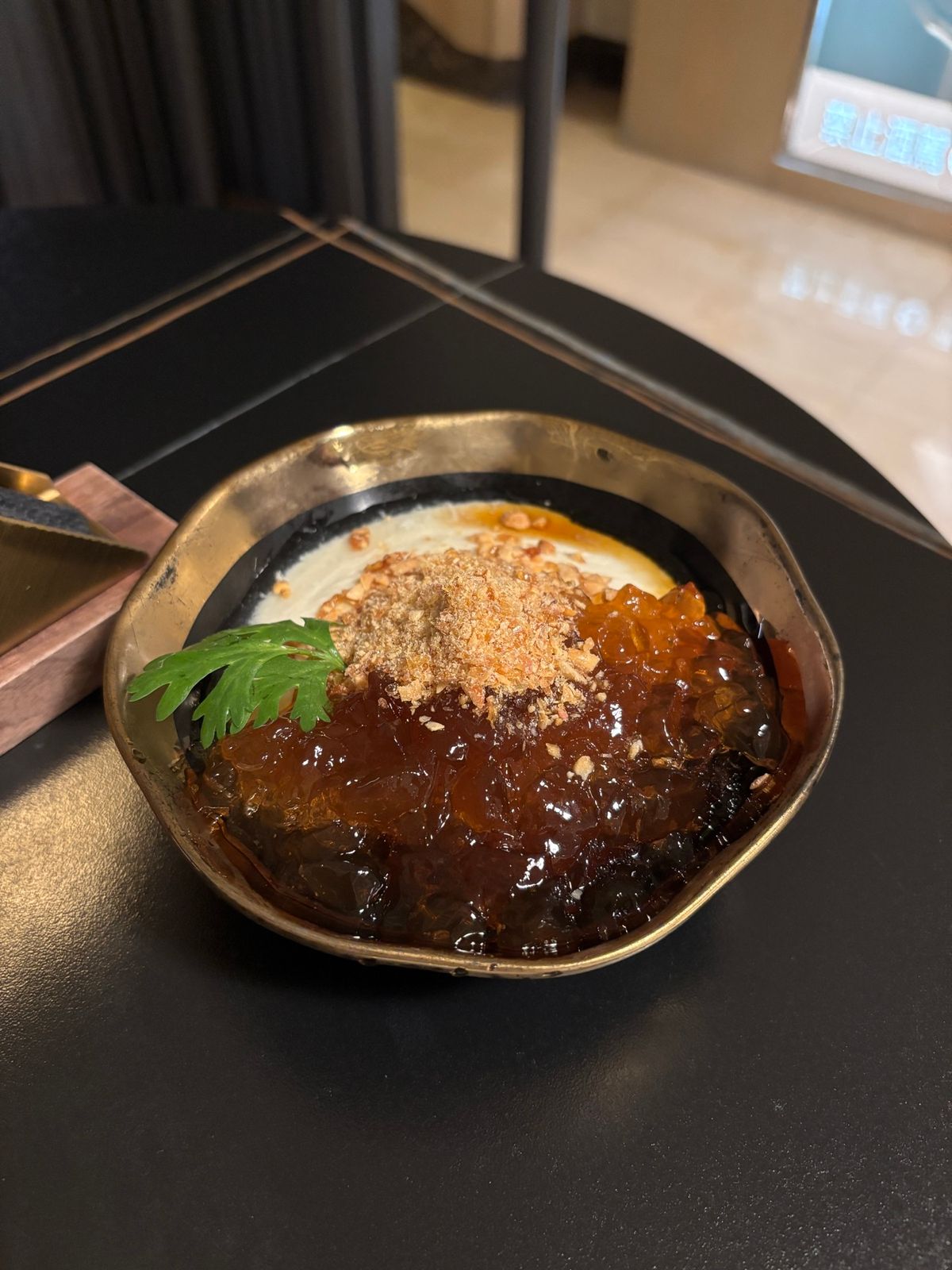 今回のメインはグルメ。王道の小籠包、魯肉飯、豆花、そして猫村にて可愛いスイ...