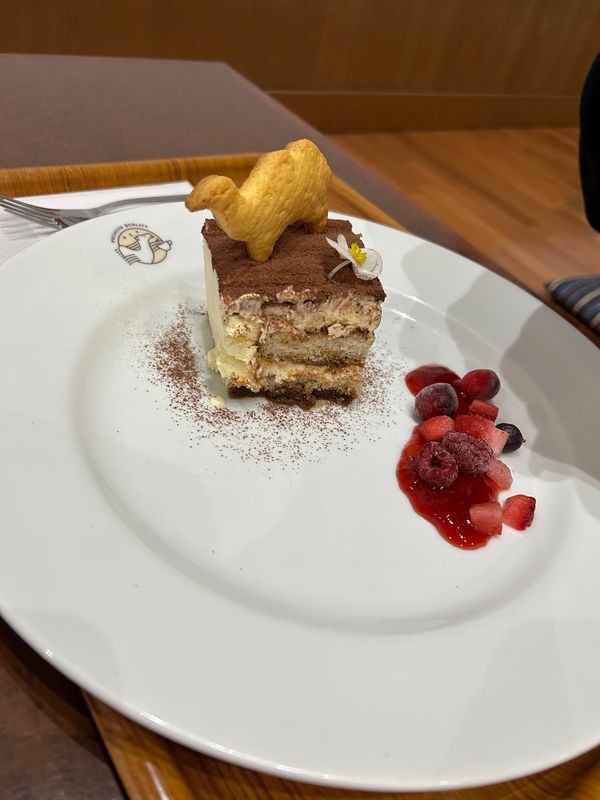 日本・兵庫県「紅葉、そして」の写真：昼ご飯、ティラミス