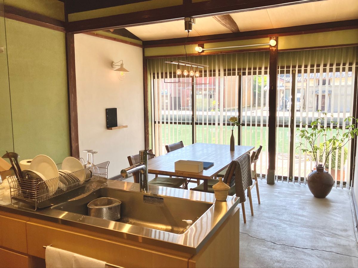 ・Hotel
水辺の民家ホテル カモメとウミネコ