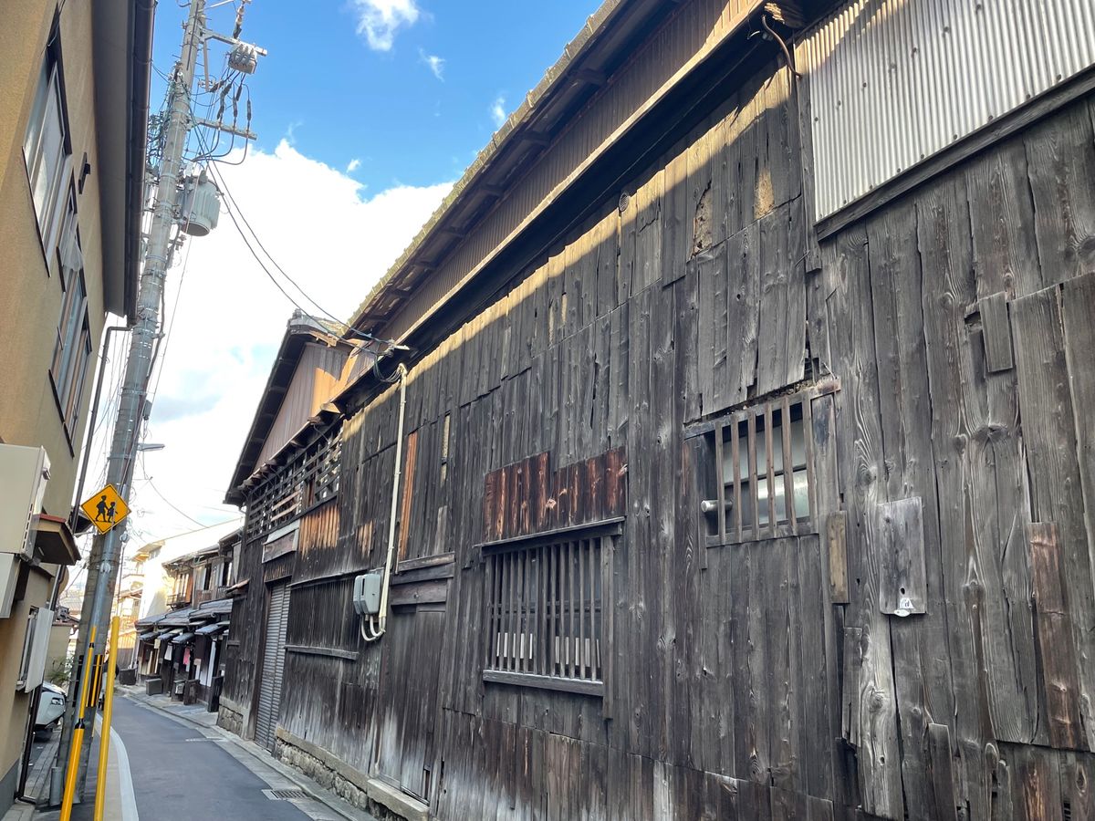 こういう古い街並みも良いね。