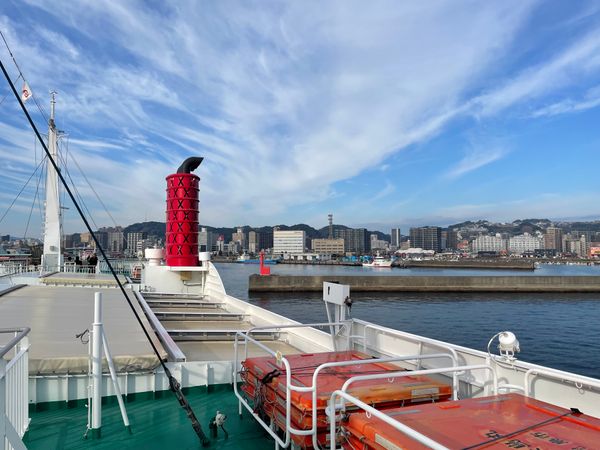 日本・霧島神宮「2025年鹿児島・指宿温泉」の写真：鹿児島港からフェリーに乗って桜島へ。約1...