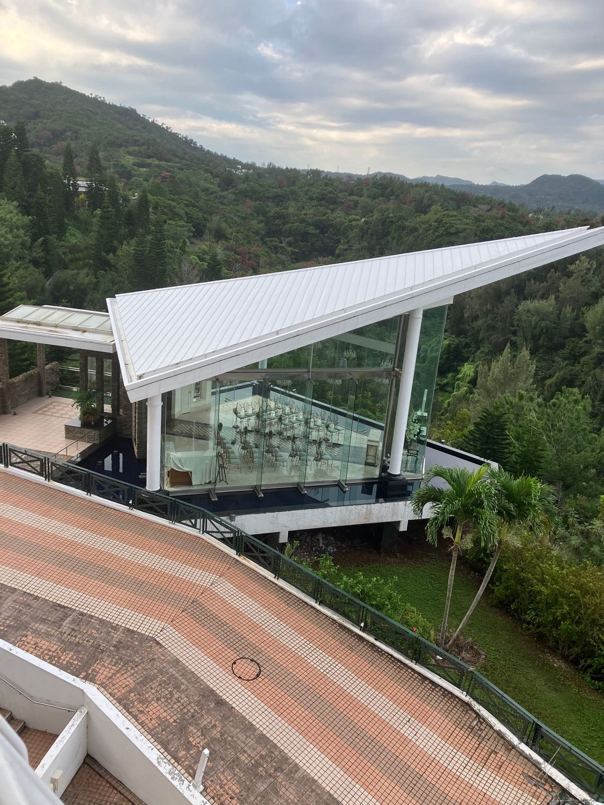 沖縄かりゆしビーチリゾート・オーシャンスパ②