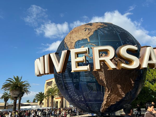 日本・大阪「USJ」の写真：11人の旅