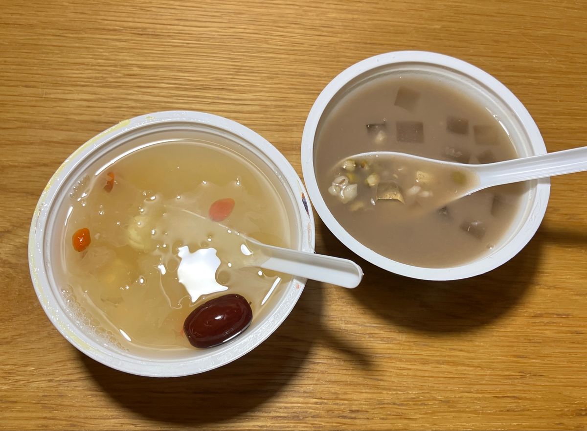 十分
道中の渋滞で予定時刻が押していたらしく、滝では写真を撮ったらすぐ出発...