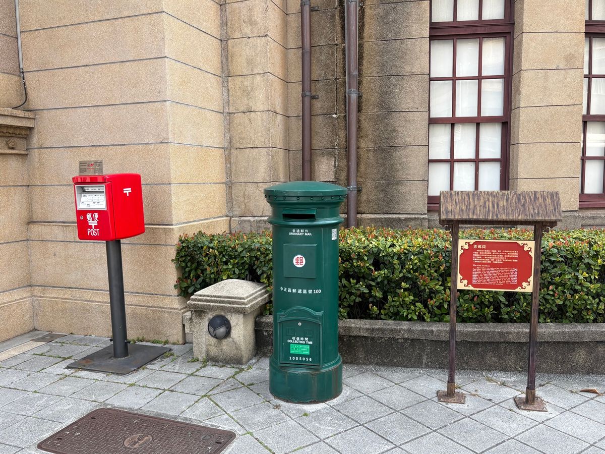 張家清真黄牛肉面館
メニューにある写真は刀削麺のようで、太麺を食べたかった...
