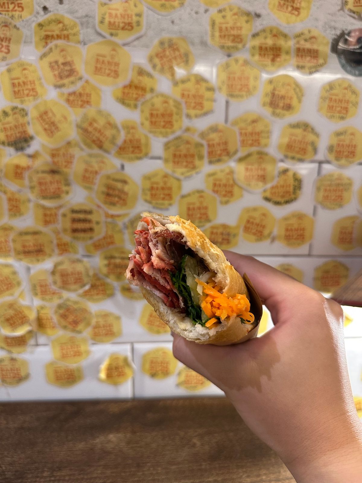 ・anatole hotel朝食
・Maison Marou 
・Bánh...