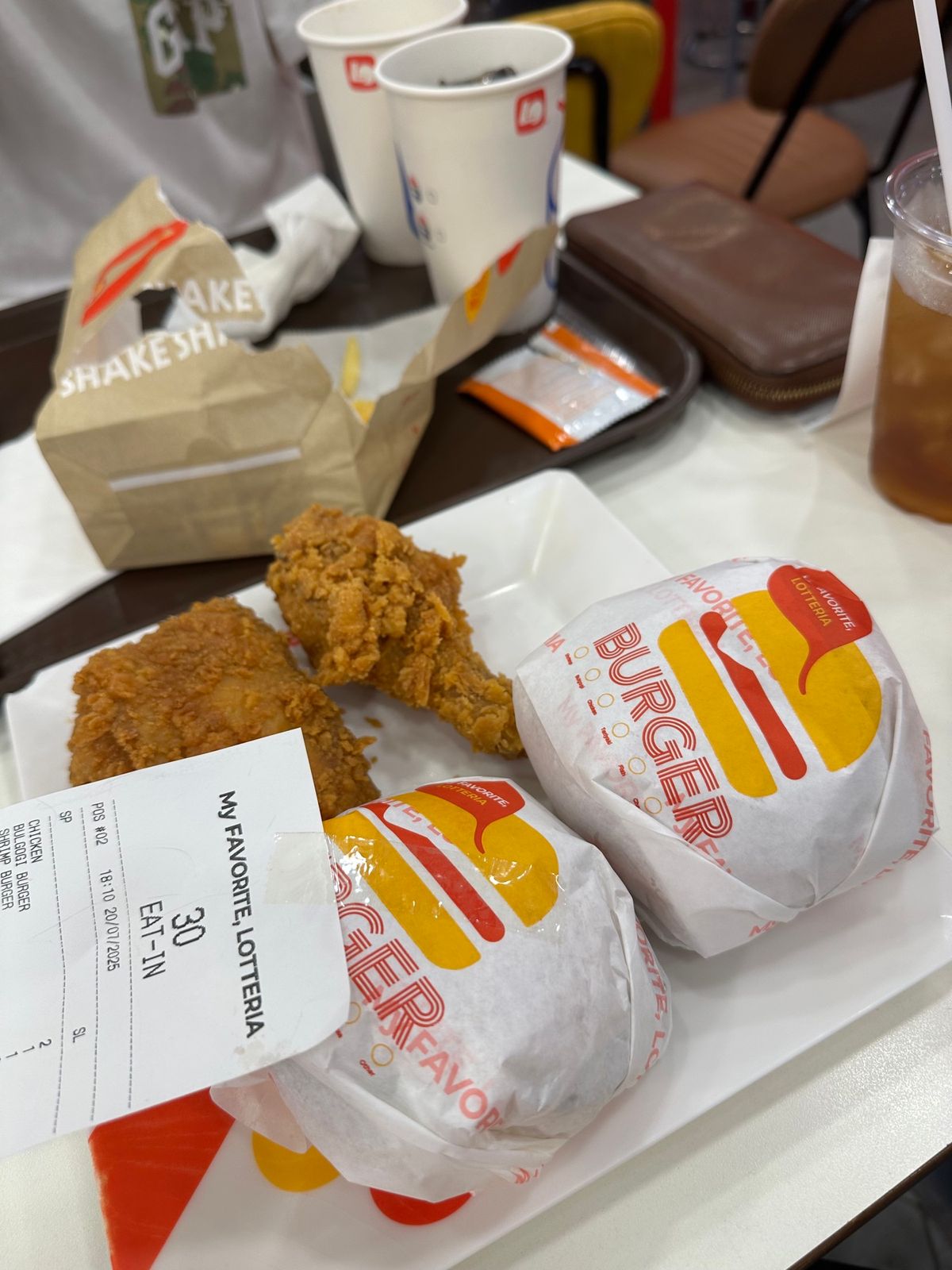 ・ロッテリア
・ハーゲンダッツ
・St. Joseph Cathedral...