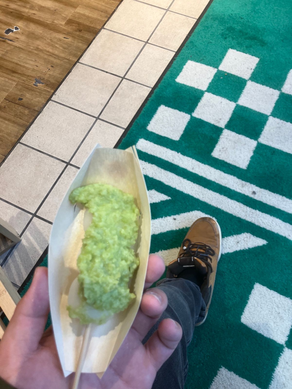 クリスロードで食べ歩き
瓢箪揚げ、ずんだ餅、ずんだシェイクとサンドイッチマン