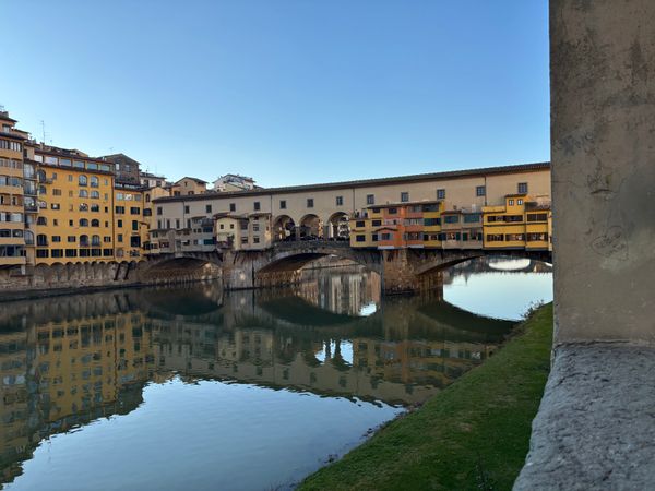 イタリア・フィレンツェ「イタリア旅行 ミラノ、トリノ、フィレンツェ、モデナ」の写真：フィレンツェ　ヴェッキオ橋