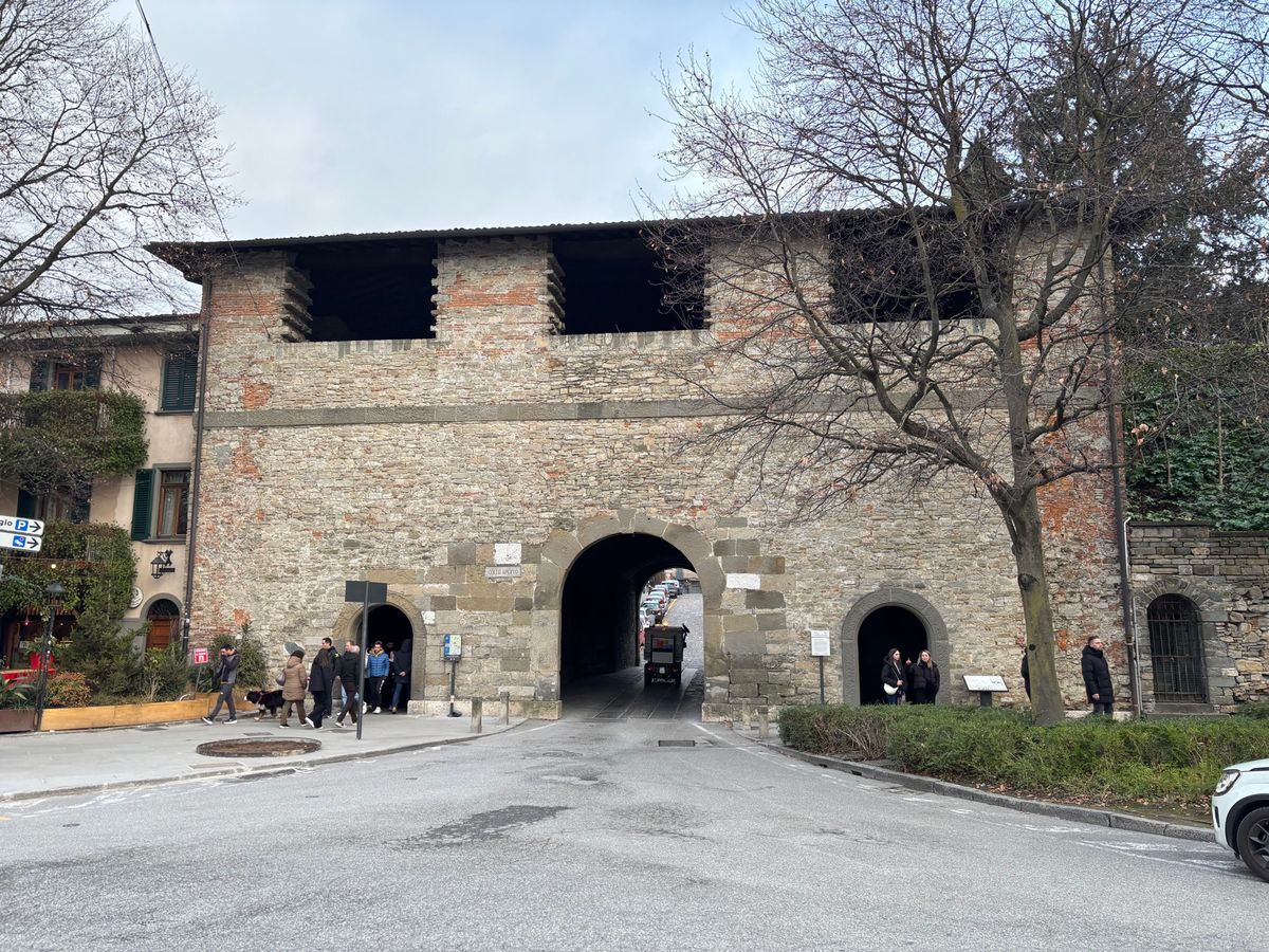 ベルガモ　Porta Sant'Alessandro