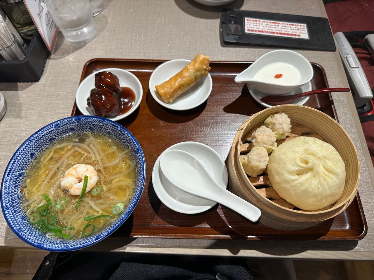 12/27
年越台湾旅行を安上がりにするため、関空経由高雄へ向かいます
5...