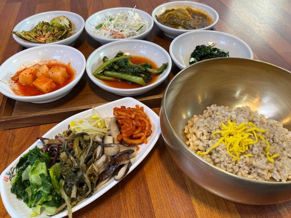 大韓民国 (韓国)・ソウル「韓国旅行_20251229」の写真：えごまのポリパプとチャモンティー
チャモ...