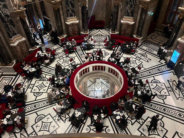 オーストリア・ウィーン「東欧旅行4 ウィーン」の写真：優雅な日々でした。