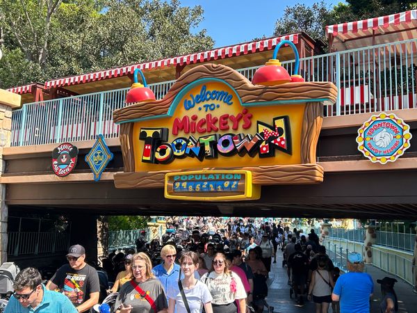 アメリカ(米国)・アナハイム「カリフォルニアディズニーランド」の写真