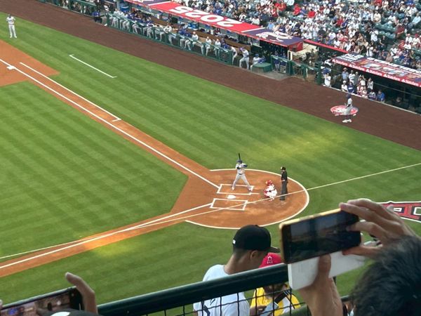 アメリカ(米国)・アナハイム「大谷くんの試合観戦⭐️エンジェルスタジアム」の写真