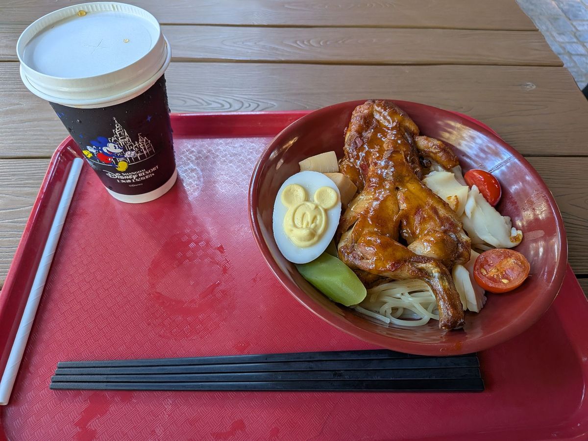 📍Tangled Tavern

カエル肉をまるまる使ったまぜそば
鶏肉に...