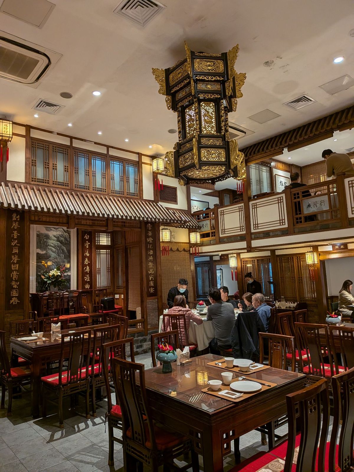 📍蟹王府

上海蟹の名店🦀