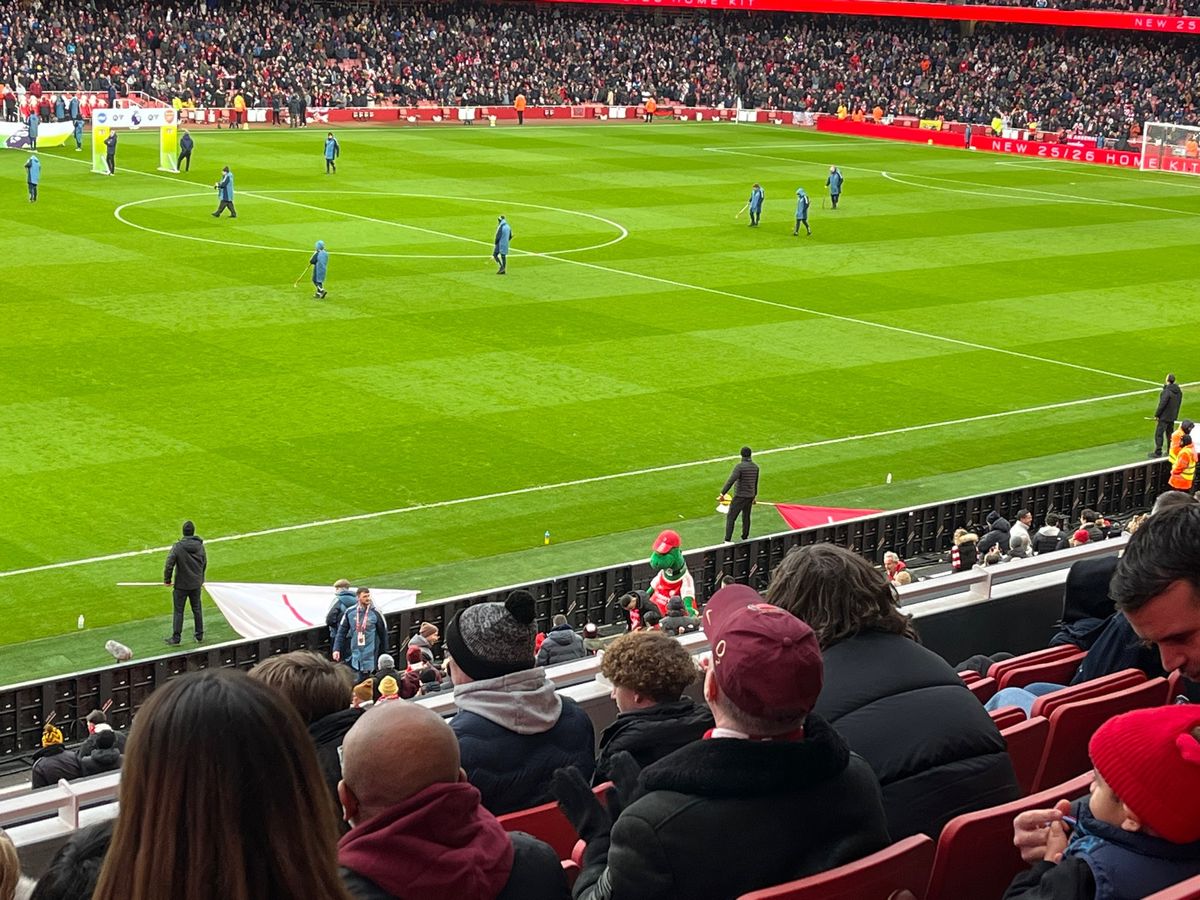 サッカー観戦
アーセナルvsブライトン
憧れのエミレーツスタジアム、三笘選...