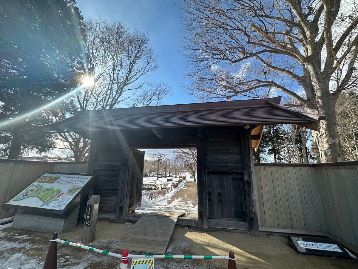 八戸市
八食センターで食べまくり
100名城の根城跡