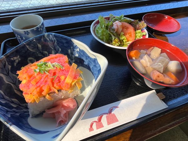日本・広島「岩国、広島」の写真：岩国寿司を食べてから錦帯橋へ
岩国城🏯に...