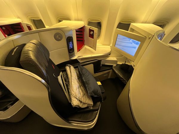 ルクセンブルク・Luxembourg「コートジボワール出張5」の写真：アビジャン→パリ