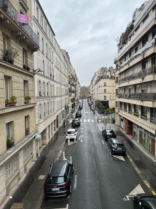 ルクセンブルク・Luxembourg「コートジボワール出張5」の写真：パリ立ち寄り