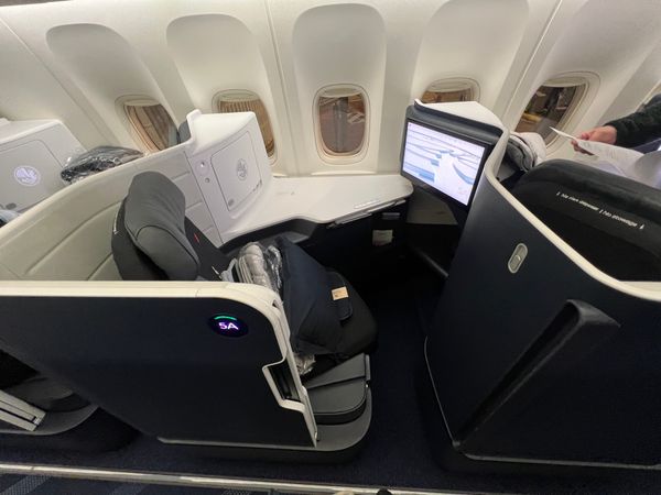 ルクセンブルク・Luxembourg「コートジボワール出張5」の写真：帰りもエールフランスB777-300ER
