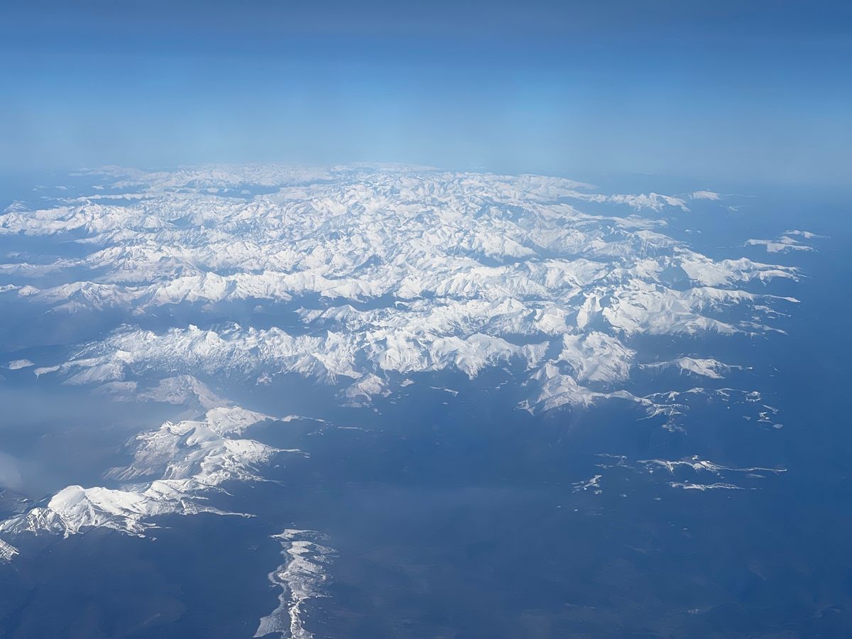 パリからアビジャンへ