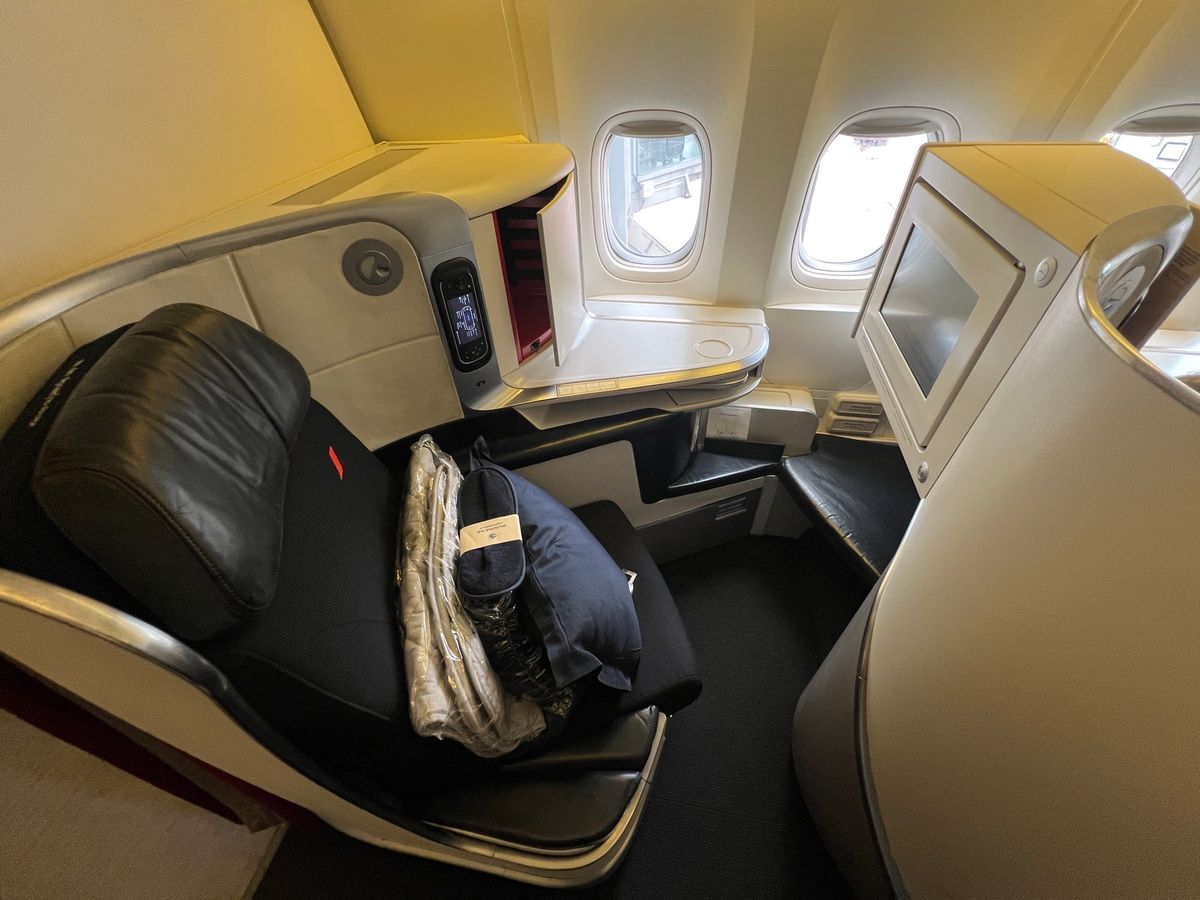 パリからアビジャンへ