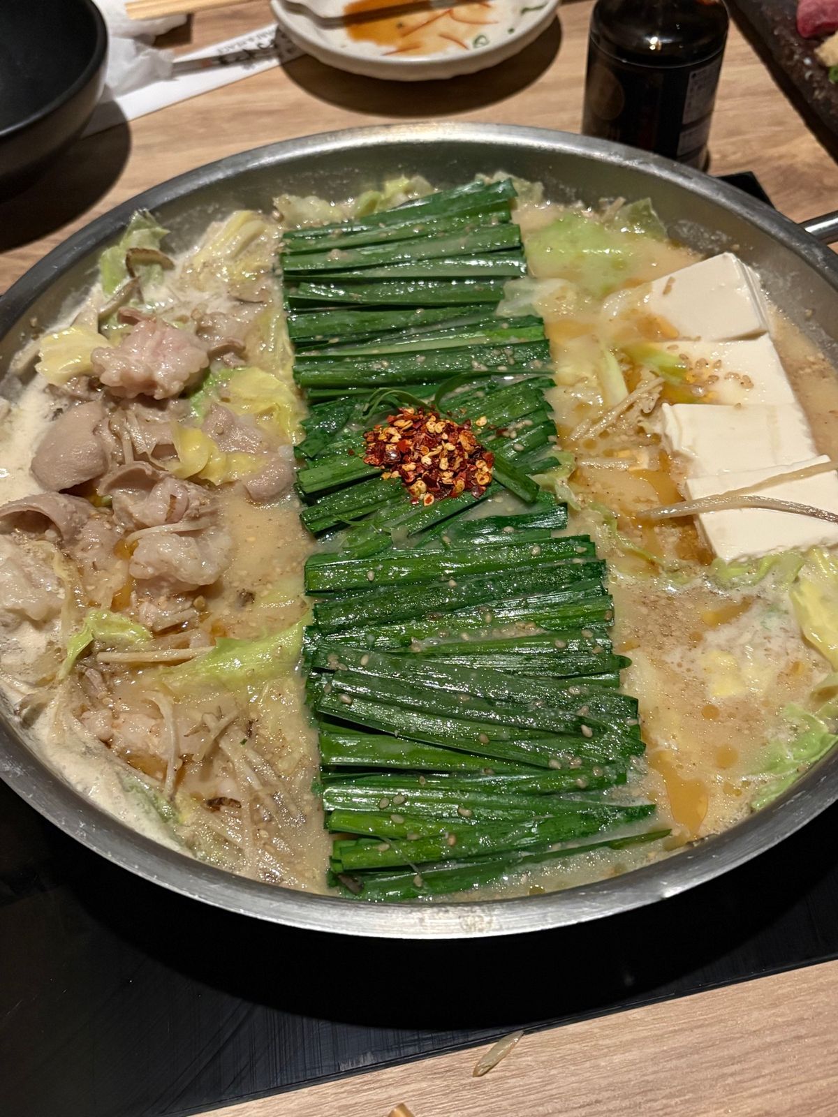 夜ご飯はもつ鍋🍲