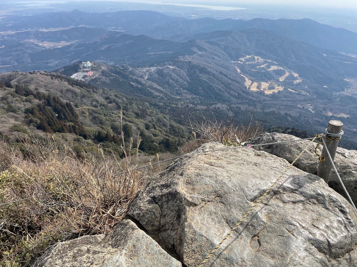 午後は筑波山の最高峰女体山へ。標高877メートル。日本一低い百名山です。